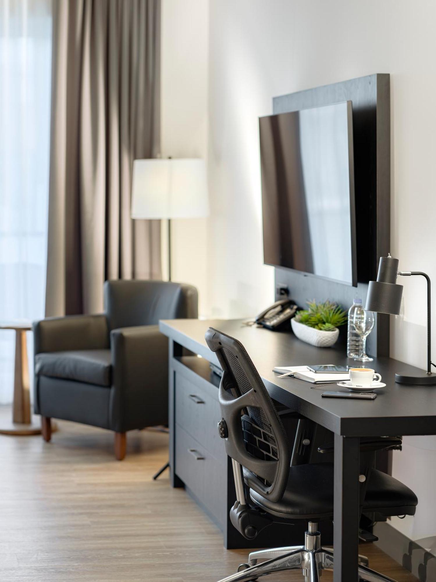 Hotel Rive Gauche Beloeil 외부 사진