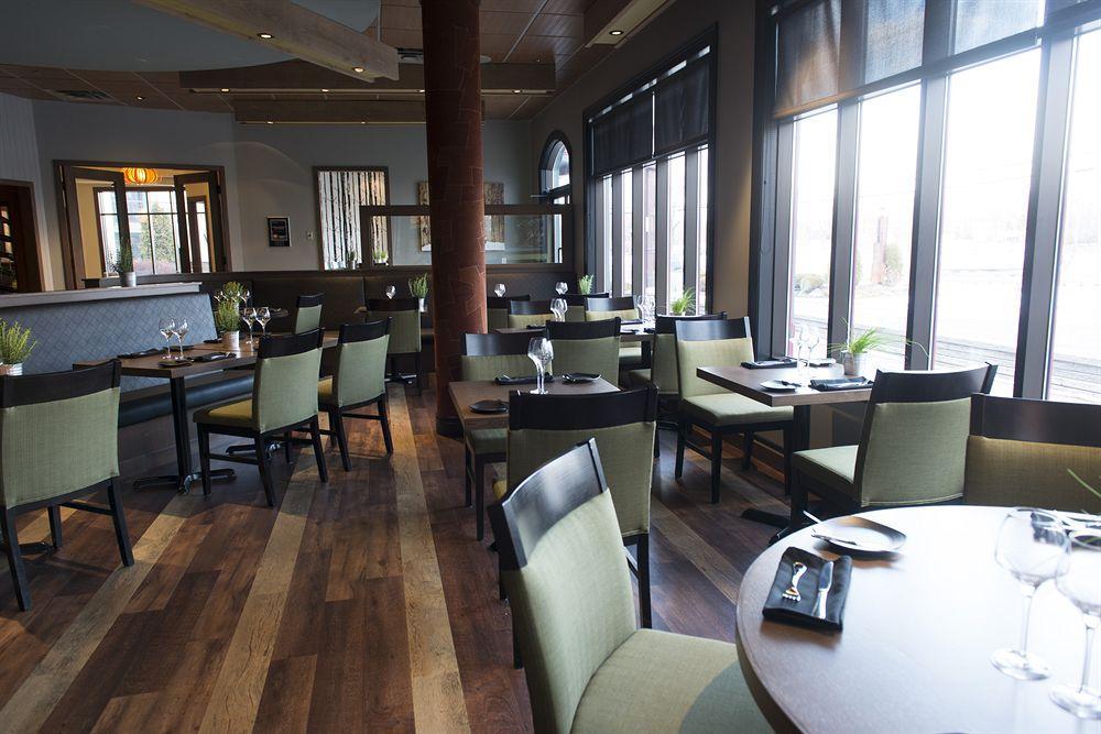 Hotel Rive Gauche Beloeil 외부 사진