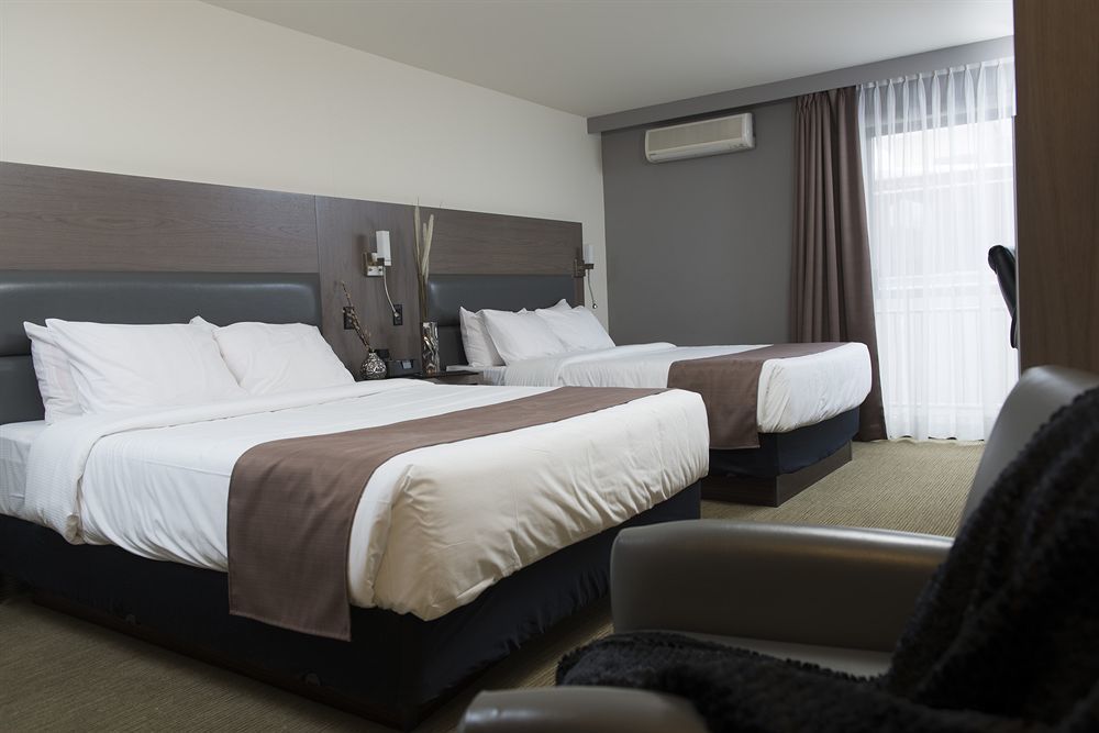 Hotel Rive Gauche Beloeil 외부 사진