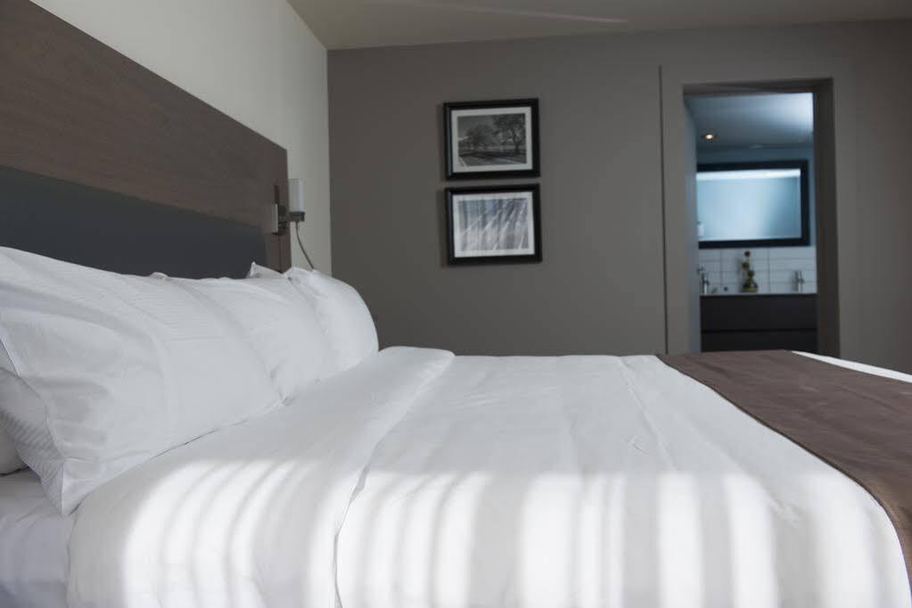 Hotel Rive Gauche Beloeil 외부 사진
