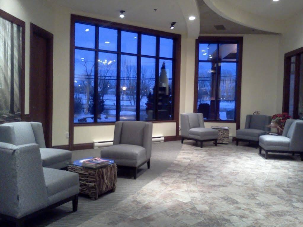 Hotel Rive Gauche Beloeil 외부 사진